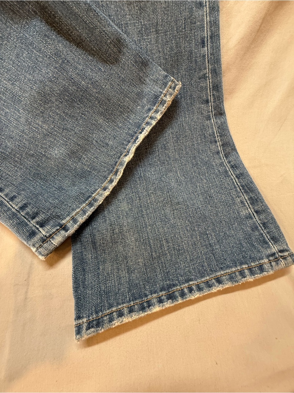 Lucky Brand Faded Blue Wide Leg/flare Jeans 100% cotton - Picture 7 of 12